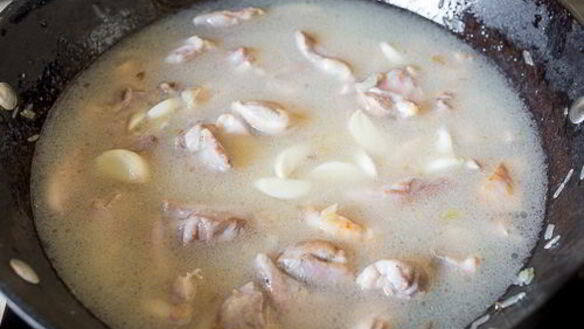 ШАГ 6. плов с курицей и лисичками