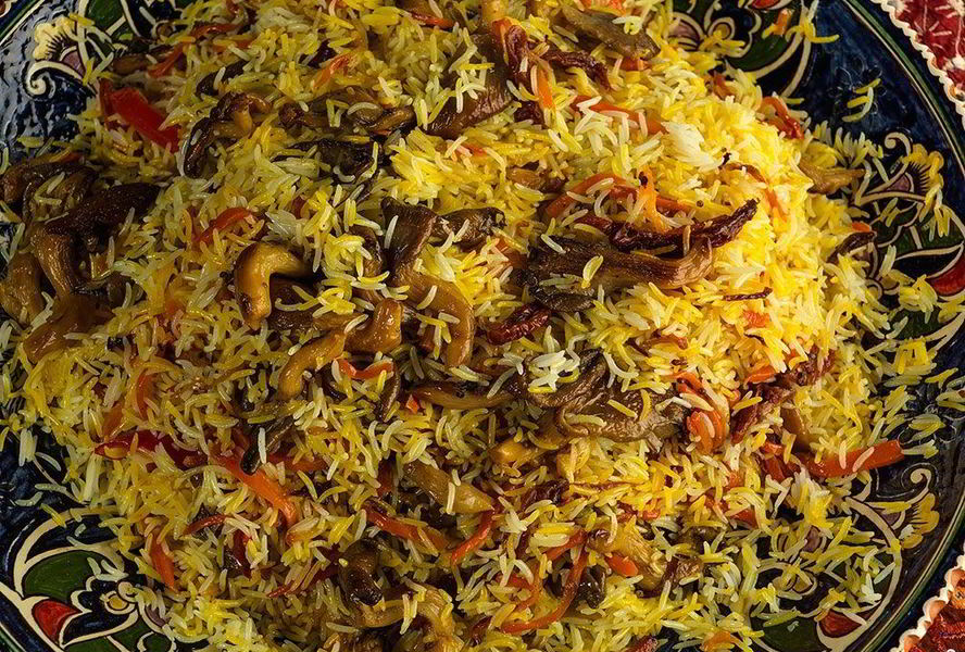 Плов с вешенками