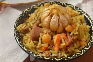 Плов со свининой и нутом