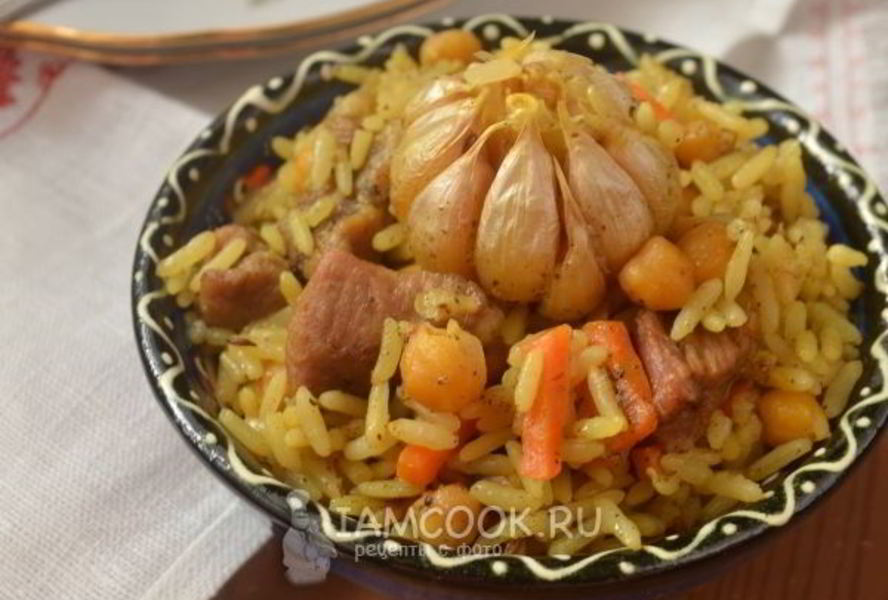 Плов со свининой и нутом