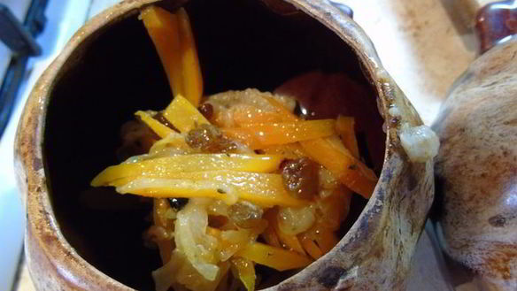 ШАГ 3. плов в горшке