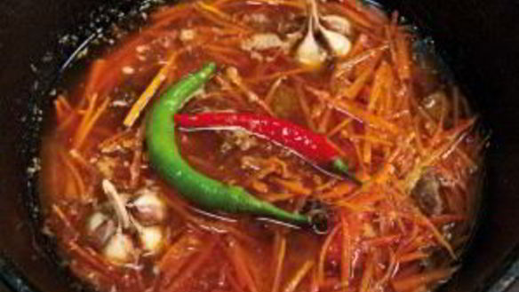 ШАГ 9. плов в казане на плите