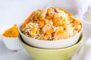 Постный плов с овощами и сухофруктами