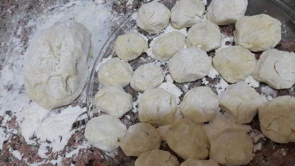 ШАГ 7. постные картофельные клецки с луком, грибами и сельдереем