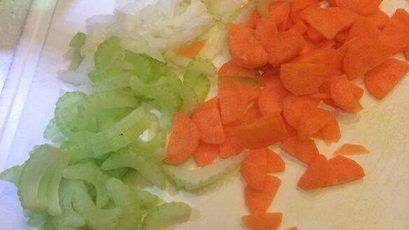 ШАГ 2. картофель, запеченный в фольге с мясным рагу