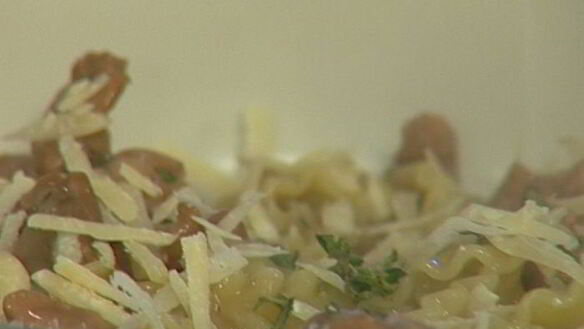 ШАГ 9. макароны с рагу из кролика