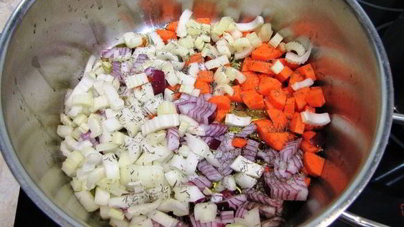 ШАГ 3. мясное рагу по-французски