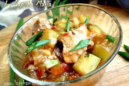 Мясное рагу с молодыми овощами