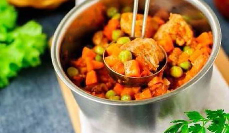 Рецепт нежное рагу с зеленым горошком и мясом
