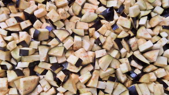 ШАГ 3. овощное рагу на основе запеченных баклажанов и перцев