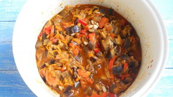 ШАГ 4. овощное рагу с баклажанами в мультиварке