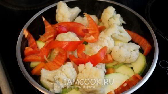 ШАГ 7. овощное рагу с цветной капустой и кабачками