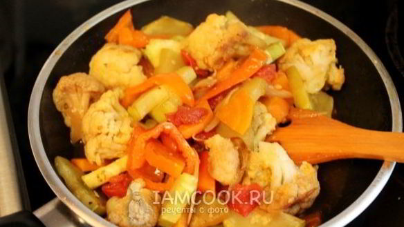 ШАГ 10. овощное рагу с цветной капустой и кабачками