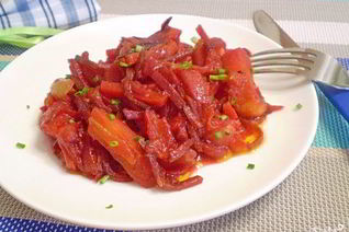 Овощное рагу со свеклой