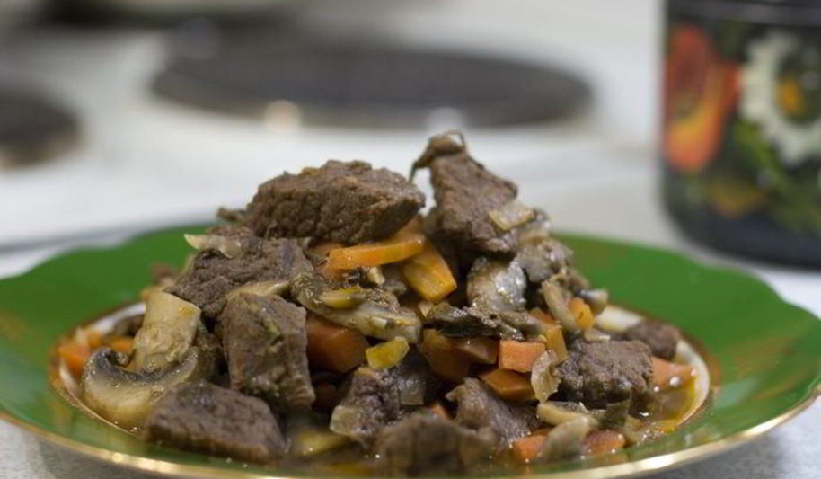 Рецепт рагу из говядины с грибами