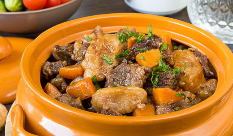 Рецепт рагу из говядины с грибными клецками