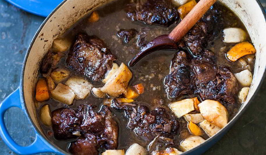 Рецепт рагу из говяжьих хвостов