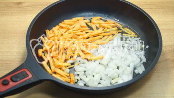 ШАГ 2. рагу из кабачков