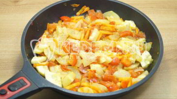 ШАГ 5. рагу из кабачков