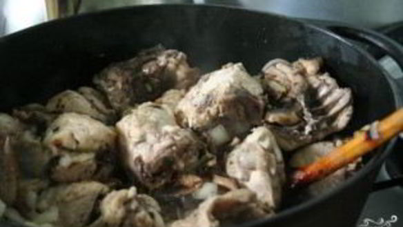 ШАГ 4. рагу из курицы со свеклой