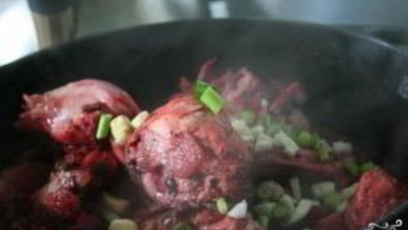 ШАГ 6. рагу из курицы со свеклой