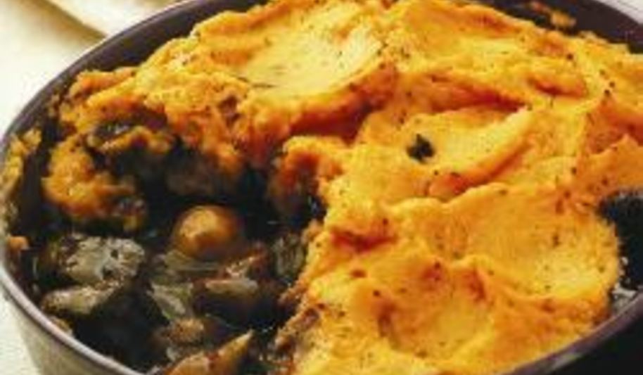 Рецепт рагу из оленины с пюре из сладкого картофеля