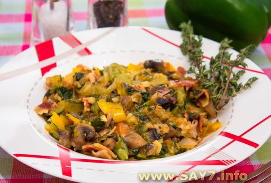 Рагу с овощами и грибами