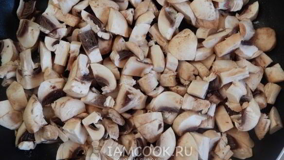 ШАГ 9. решти из картофеля с грибным рагу