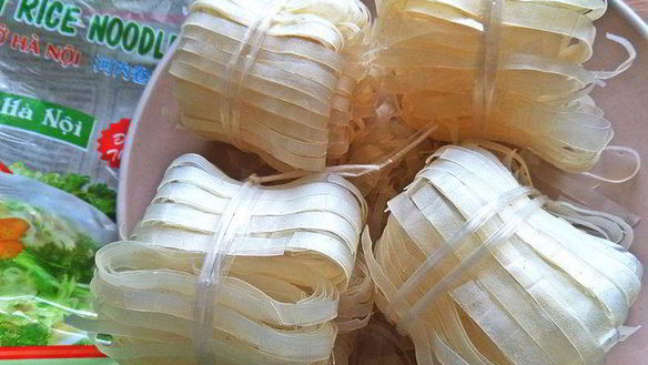 ШАГ 6. рисовая лапша с овощами и крабом