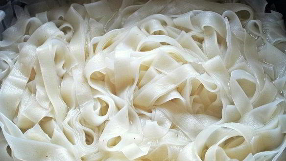 ШАГ 7. рисовая лапша с овощами и крабом