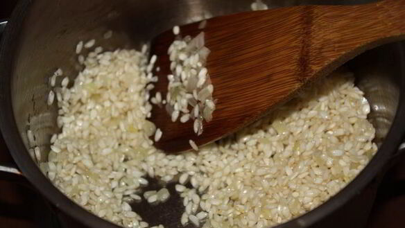 ШАГ 4. черничное ризотто