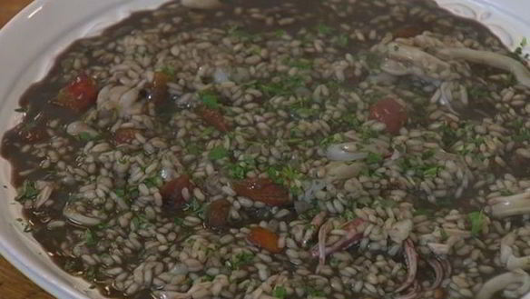 ШАГ 12. черное ризотто