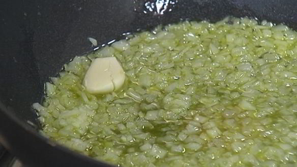 ШАГ 3. черное ризотто