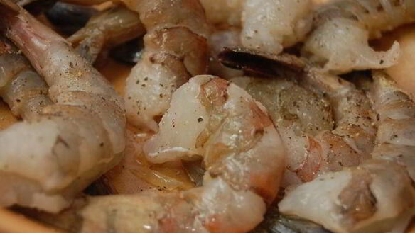 ШАГ 2. дважды мускатное ризотто с креветками