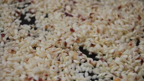 ШАГ 8. дважды мускатное ризотто с креветками