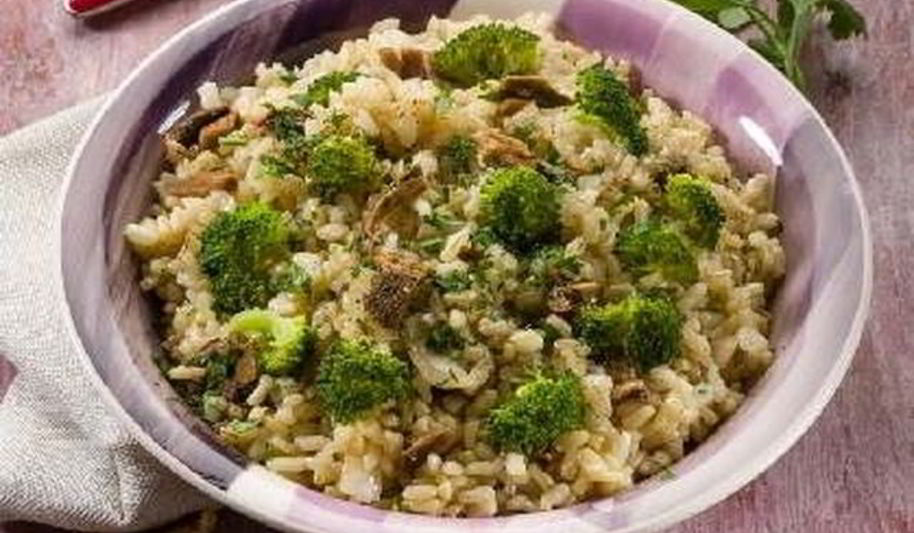 Рецепт легкое ризотто с грибами и брокколи