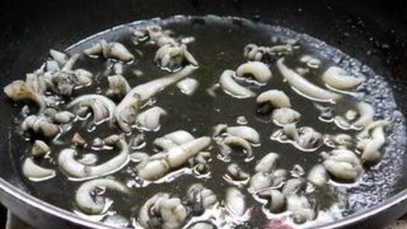 ШАГ 4. ризотто с чернилами каракатицы