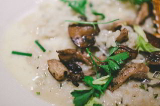 Ризотто с лесными грибами и белым вином