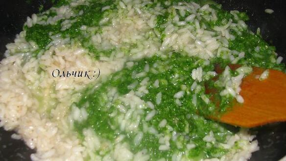 ШАГ 8. ризотто с мангольдом и сыром