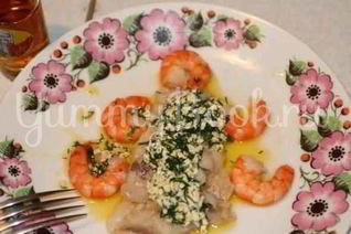 Бледная рыба с польским соусом