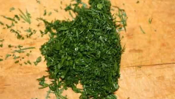 ШАГ 7. бледная рыба с польским соусом