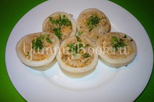 Фаршированные кальмары из мультиварки