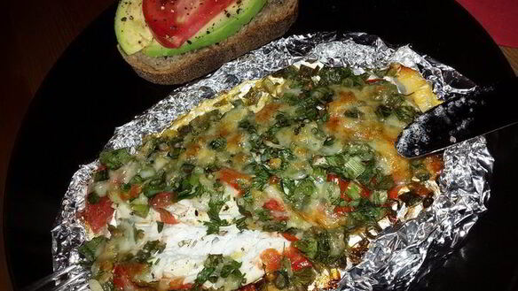 ШАГ 6. филе лаврака, запеченное с зеленью и сыром