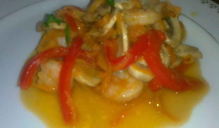 Рецепт имбирные креветки с грибами