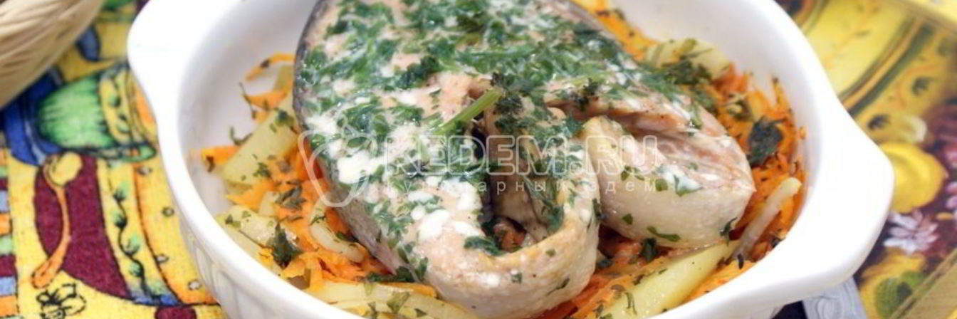 Кета с овощами в духовке