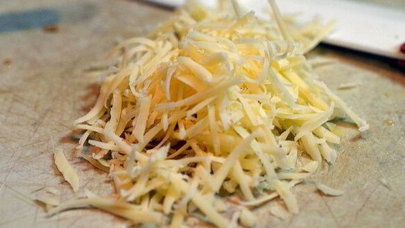 ШАГ 4. хрустящие креветки с сырным соусом