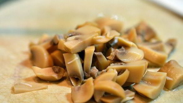 ШАГ 5. хрустящие креветки с сырным соусом