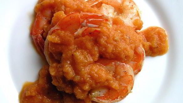 ШАГ 7. креветки под шоколадным соусом