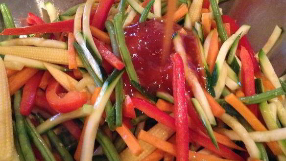 ШАГ 7. креветки с овощами