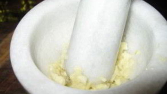 ШАГ 6. креветки с соусом